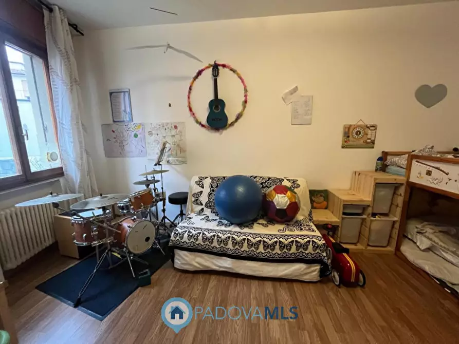 Immagine 5 di Appartamento in vendita  a Padova