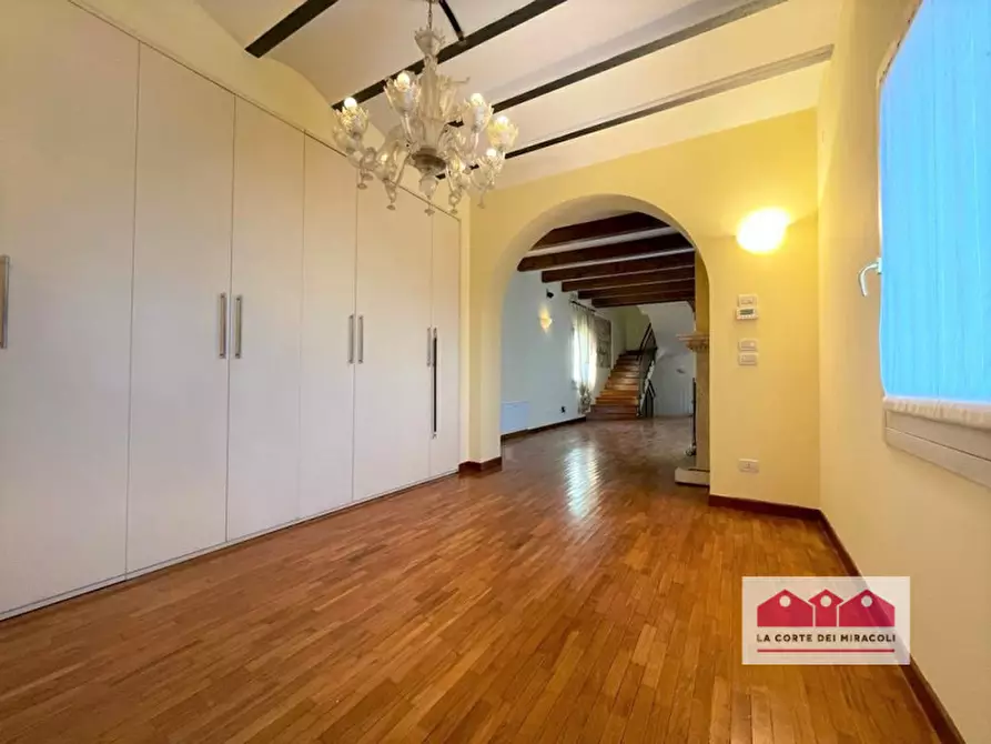 Immagine 4 di Casa bifamiliare in affitto  in strada della Commenda a Vicenza