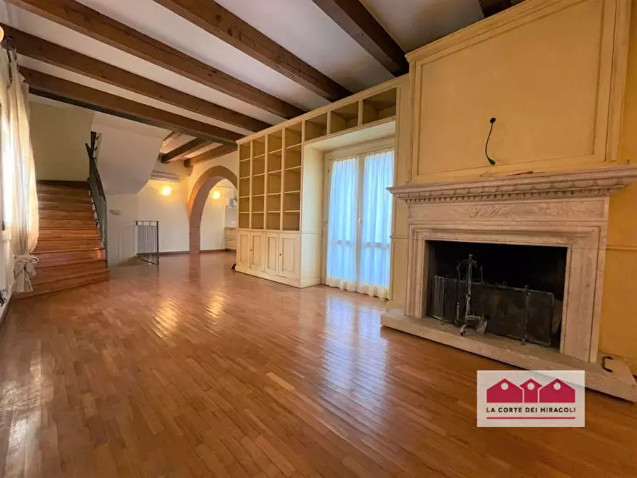 Immagine 8 di Casa bifamiliare in affitto  in strada della Commenda a Vicenza