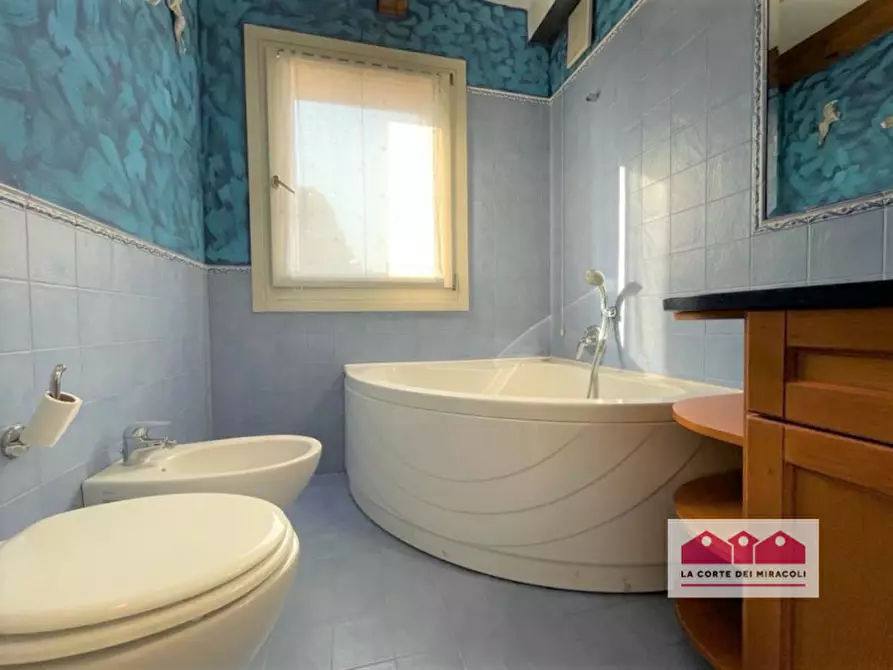 Immagine 16 di Casa bifamiliare in affitto  in strada della Commenda a Vicenza