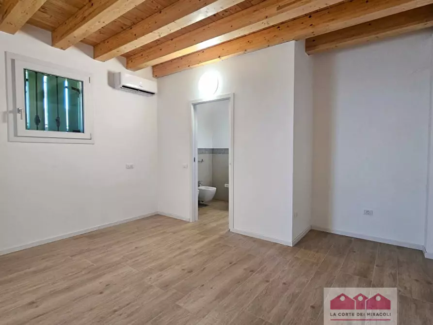 Immagine 12 di Casa indipendente in affitto  in strada degli Olivari a Longare