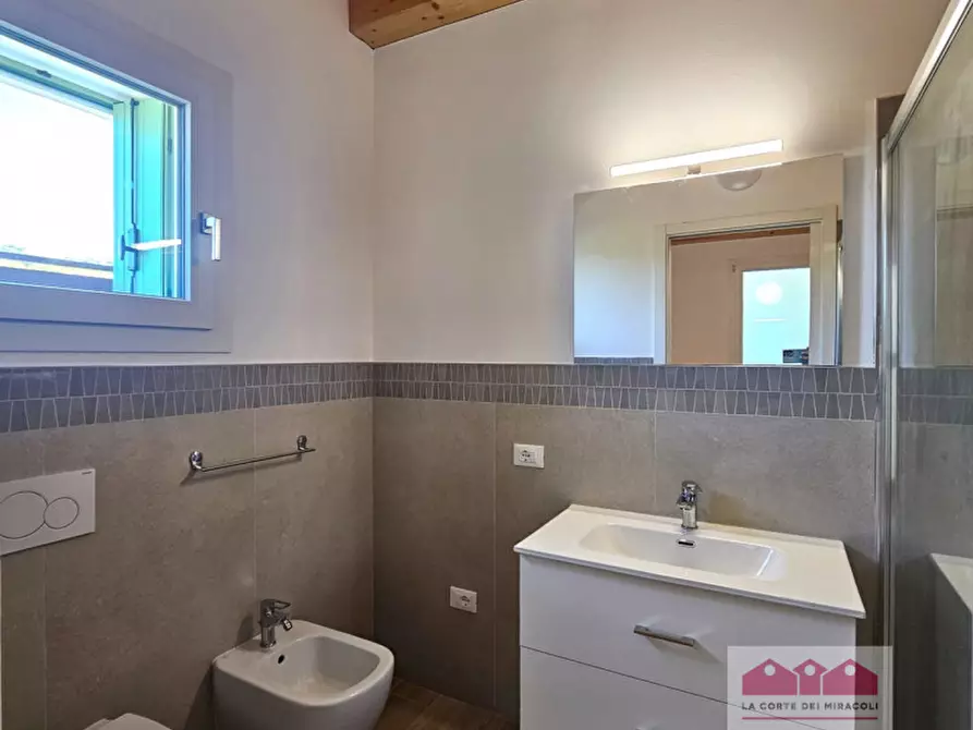 Immagine 13 di Casa indipendente in affitto  in strada degli Olivari a Longare