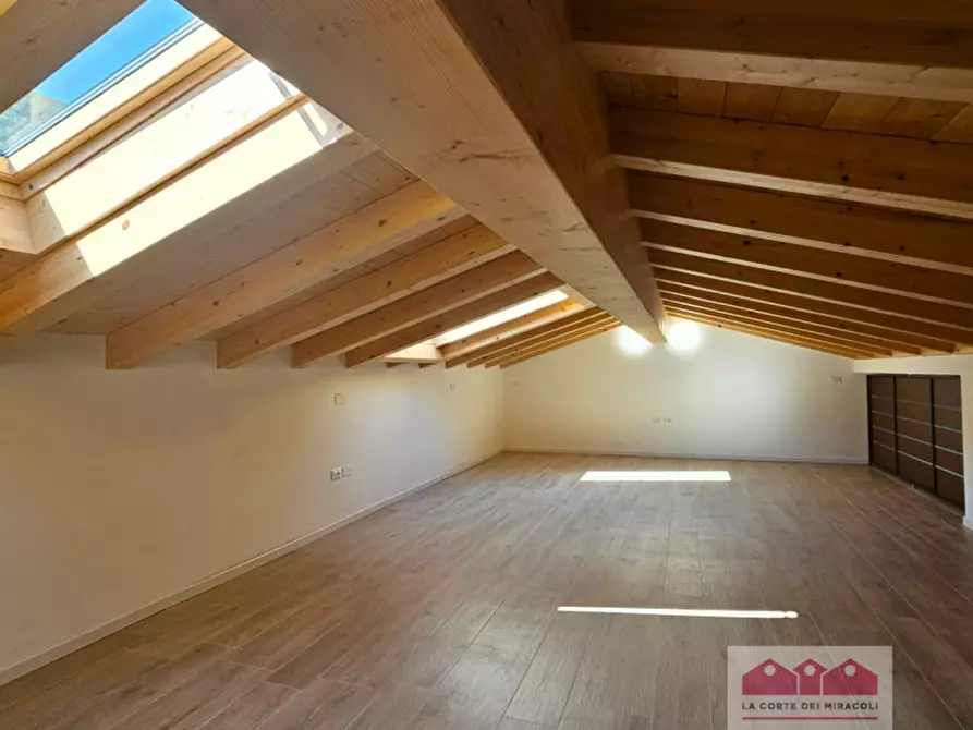 Immagine 23 di Casa indipendente in affitto  in strada degli Olivari a Longare