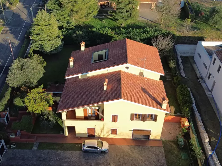 Immagine 16 di Casa indipendente in vendita  in Via Venezia a Baone