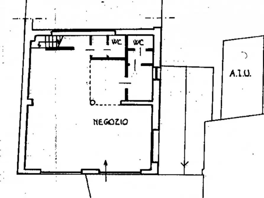 Immagine 6 di Negozio in vendita  in Piazza del Castello a Vicenza