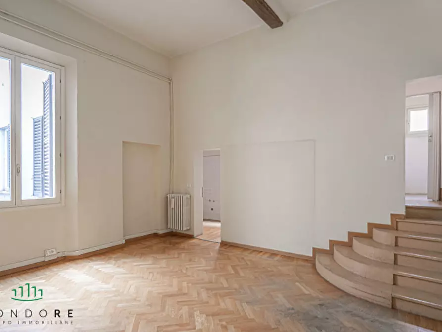 Immagine 6 di Ufficio in vendita  in Via Santo Stefano a Bologna