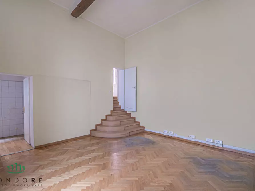 Immagine 7 di Ufficio in vendita  in Via Santo Stefano a Bologna