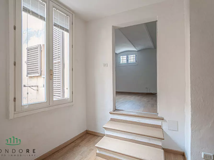 Immagine 12 di Ufficio in vendita  in Via Santo Stefano a Bologna