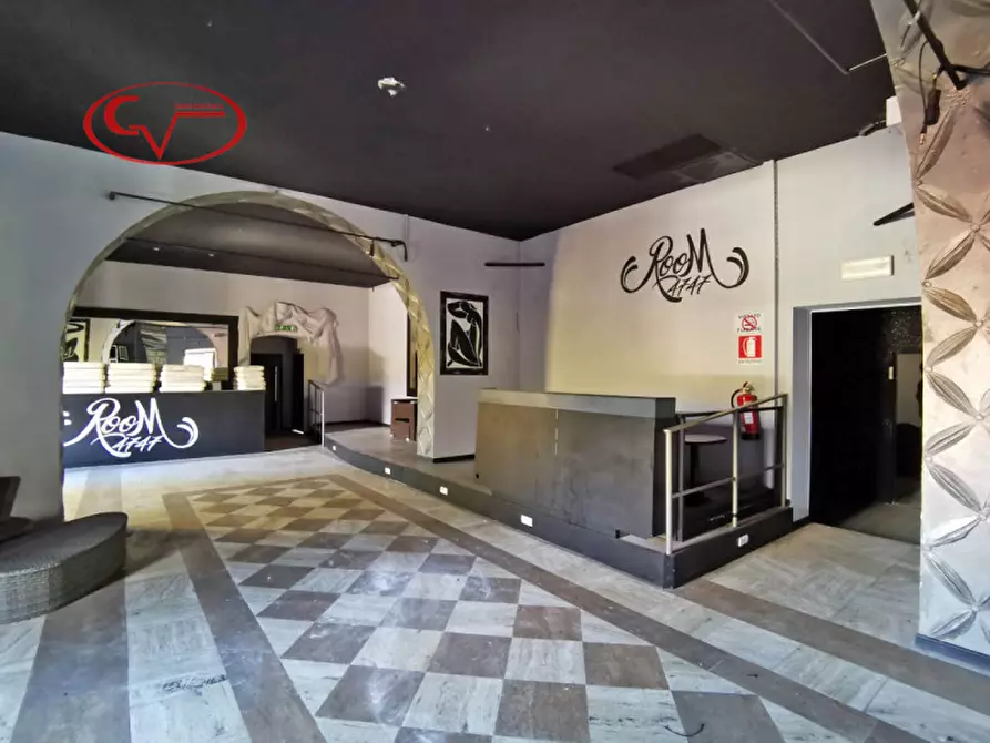 Immagine 12 di Attività commerciale in vendita  in Strada Lungo l'Arno a Terranuova Bracciolini