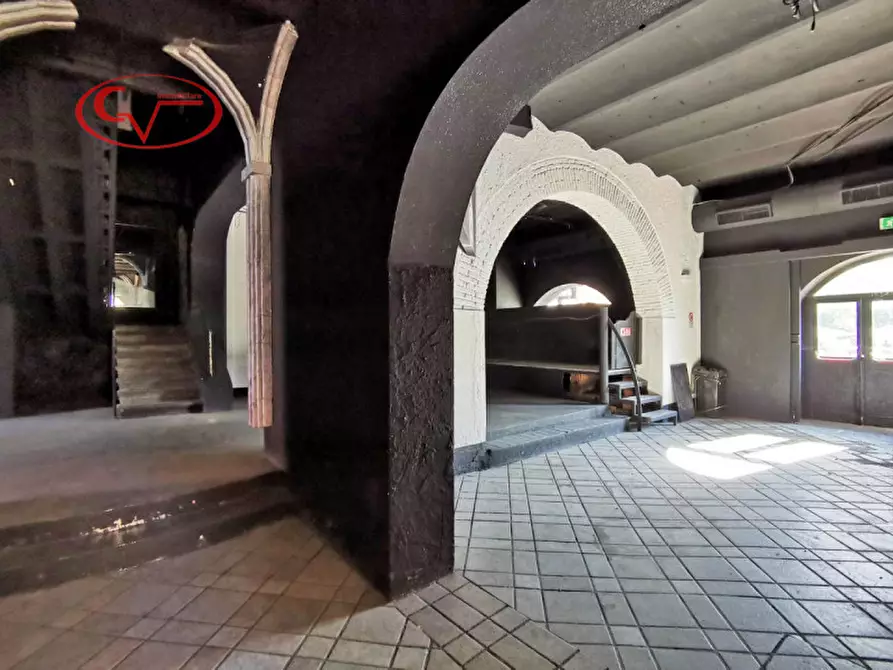 Immagine 21 di Attività commerciale in vendita  in Strada Lungo l'Arno a Terranuova Bracciolini