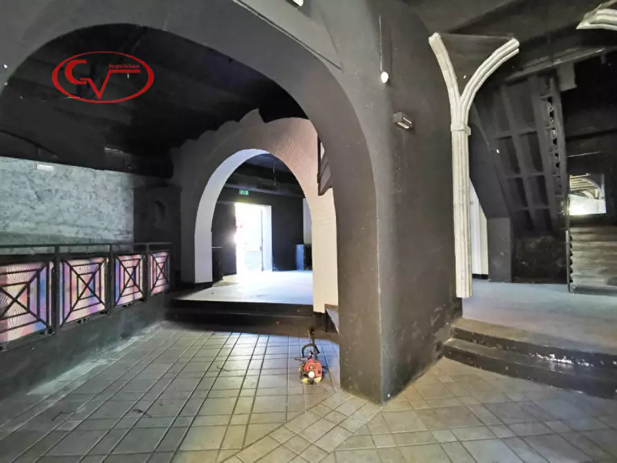 Immagine 23 di Attività commerciale in vendita  in Strada Lungo l'Arno a Terranuova Bracciolini