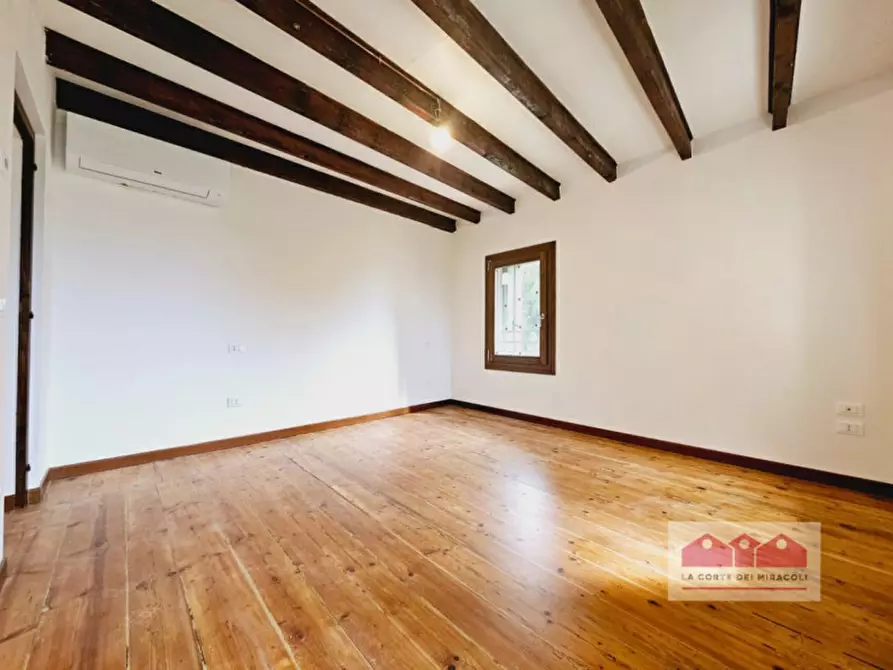 Immagine 15 di Casa bifamiliare in affitto  in Via Poggian a Creazzo