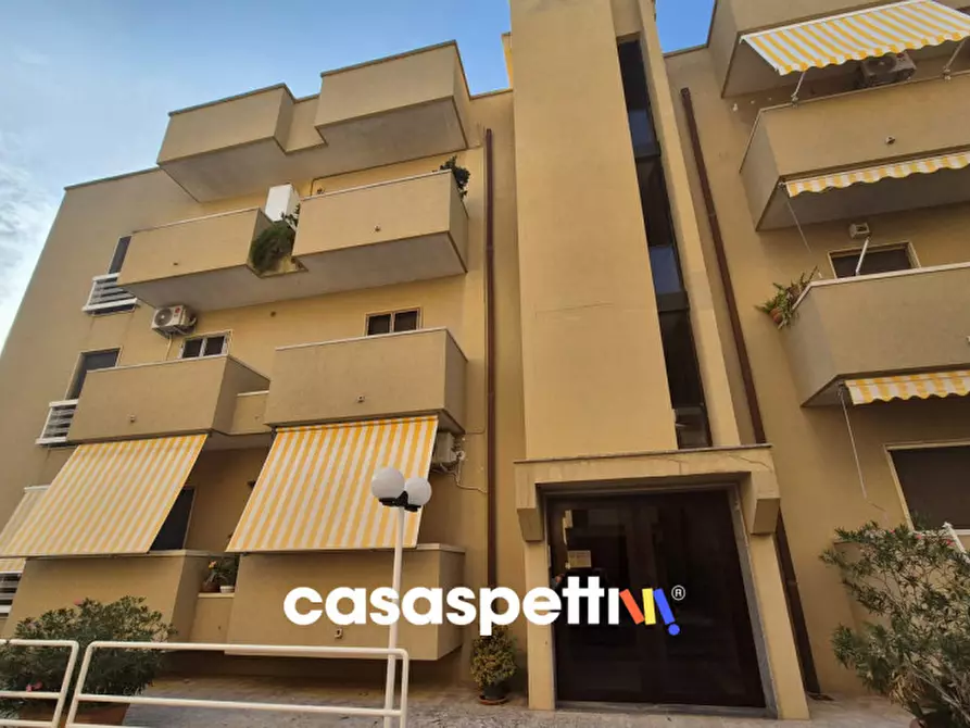 Immagine 1 di Appartamento in vendita  in Via Francesco Bacone,1 a Grottaglie