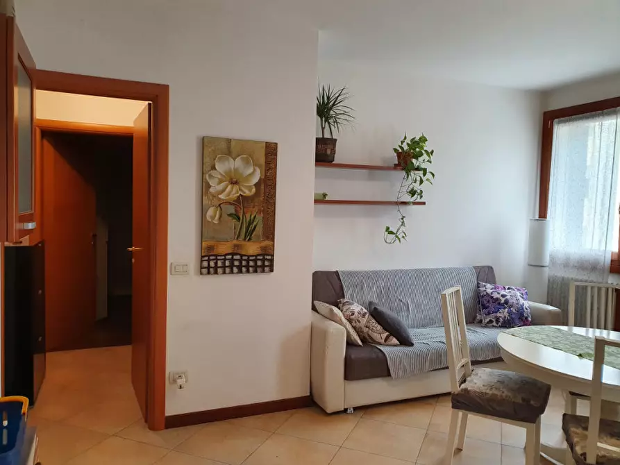 Immagine 2 di Appartamento in affitto  in Piazzale Kennedy 8 a Lendinara