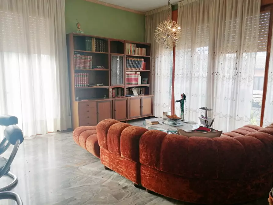 Immagine 3 di Casa indipendente in vendita  in Via Giovanni XXIII 12 a Lendinara