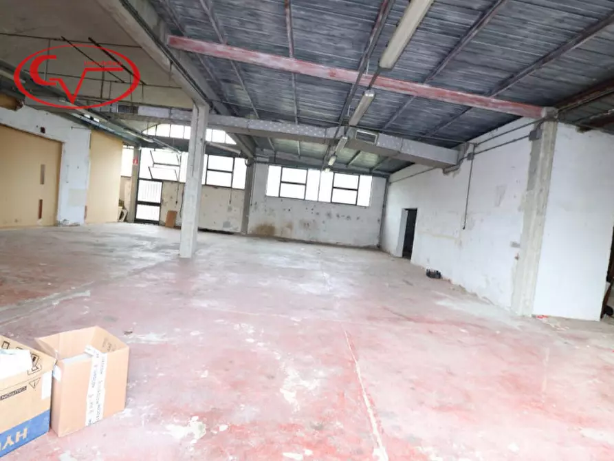 Immagine 17 di Negozio in affitto  in faella a Castelfranco Piandiscò