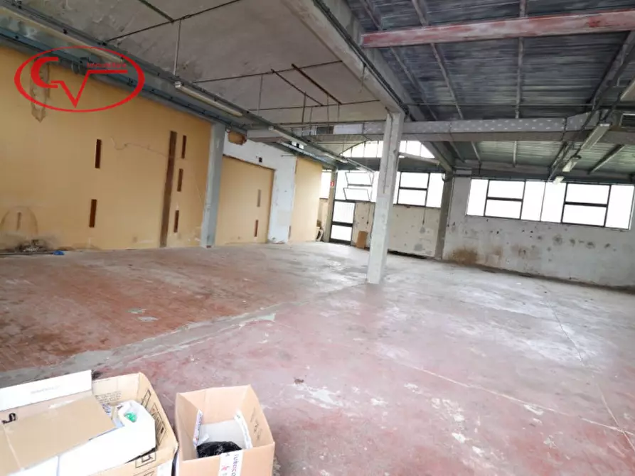 Immagine 18 di Negozio in affitto  in faella a Castelfranco Piandiscò