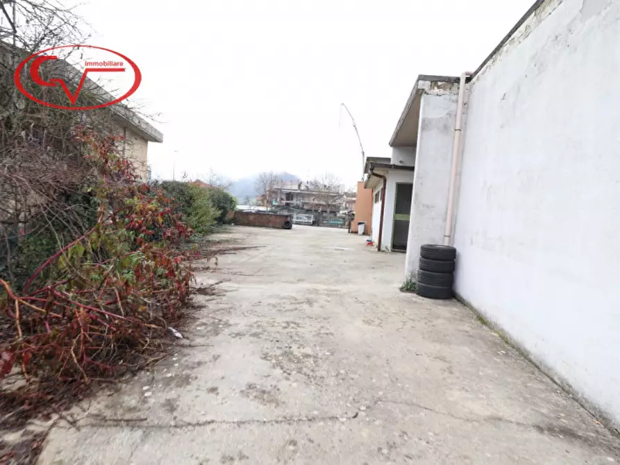 Immagine 19 di Negozio in affitto  in faella a Castelfranco Piandiscò