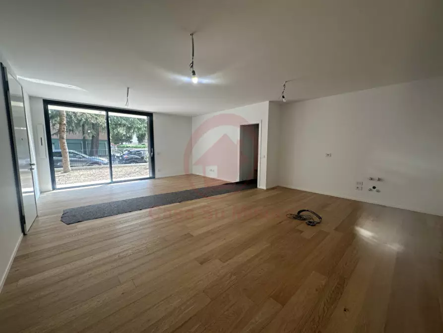 Immagine 1 di Appartamento in vendita  in Via Aosta a Padova