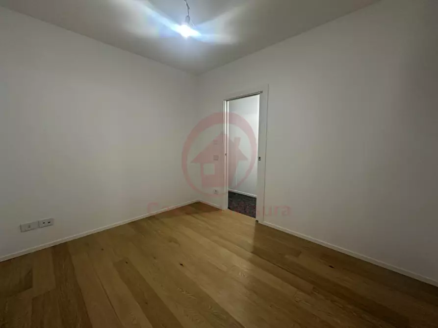 Immagine 15 di Appartamento in vendita  in Via Aosta a Padova