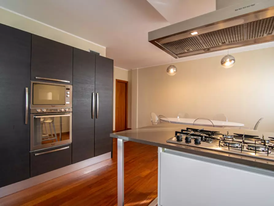 Immagine 7 di Appartamento in vendita  in Via Tito Livio a Abano Terme