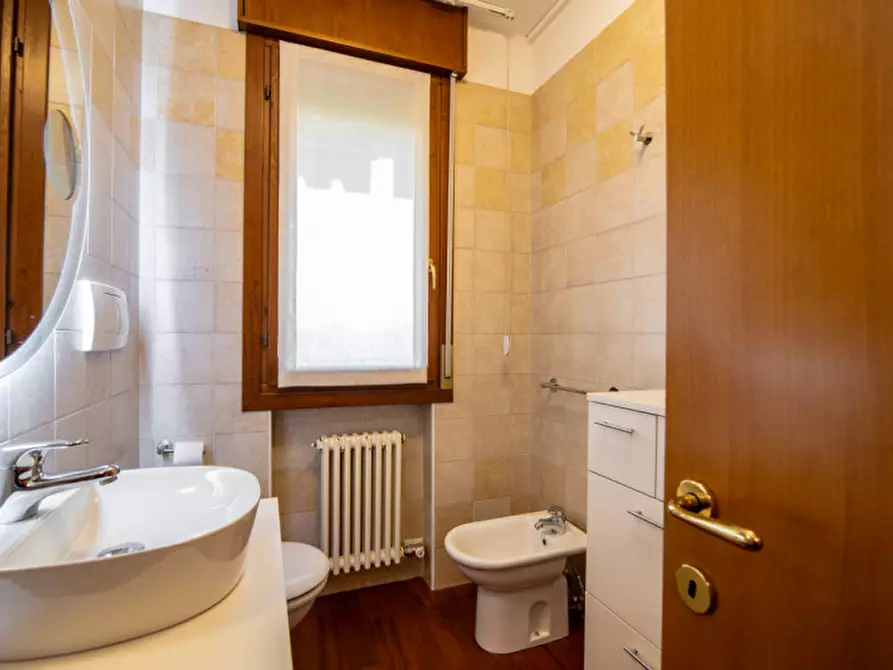 Immagine 17 di Appartamento in vendita  in Via Tito Livio a Abano Terme