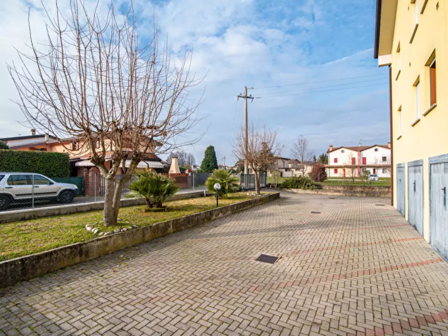 Immagine 22 di Appartamento in vendita  in Via Tito Livio a Abano Terme