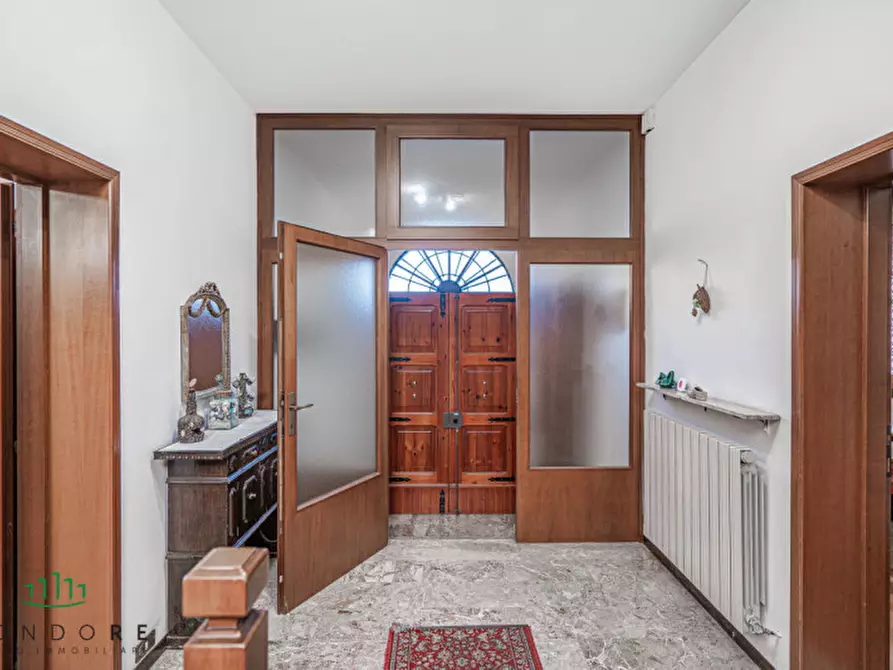 Immagine 6 di Villa in vendita  in via gesso, 35 a Zola Predosa