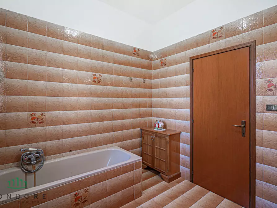 Immagine 26 di Villa in vendita  in via gesso, 35 a Zola Predosa