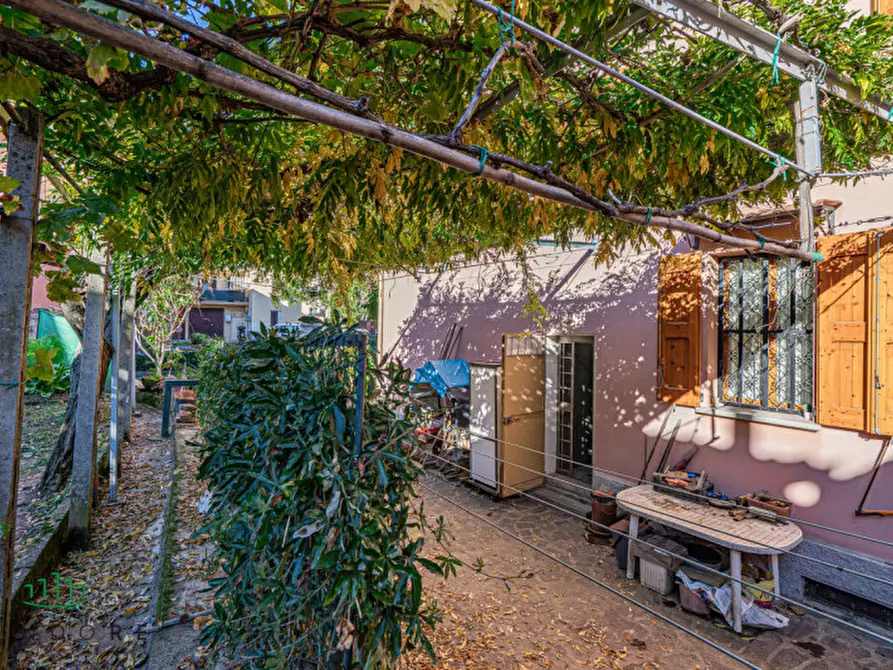 Immagine 31 di Villa in vendita  in via gesso, 35 a Zola Predosa