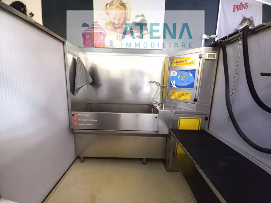 Immagine 10 di Negozio in vendita  in via aureliana a Montegrotto Terme