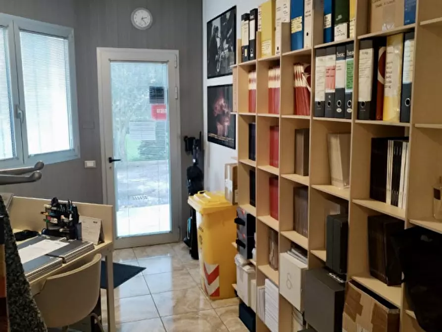 Immagine 2 di Ufficio in affitto  in via Castellana a Resana