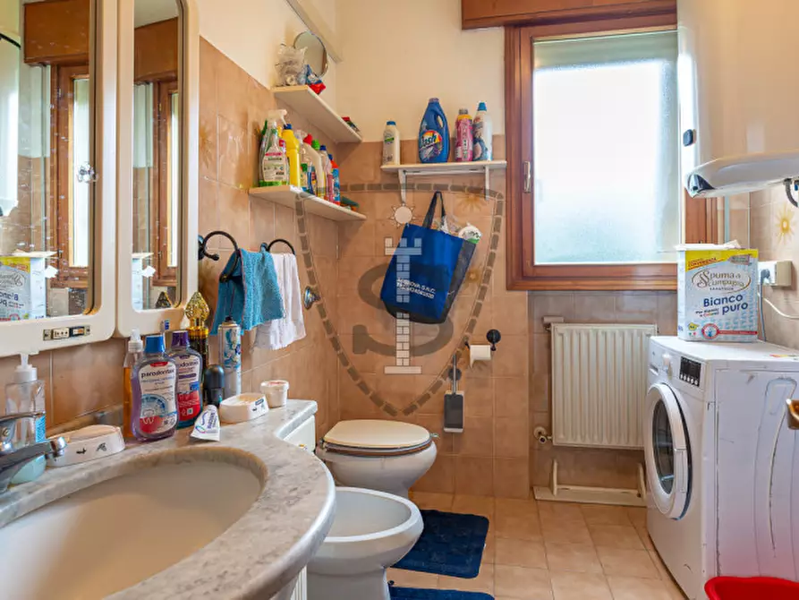 Immagine 5 di Appartamento in vendita  in Via Sardegna, 7/B a Bassano Del Grappa