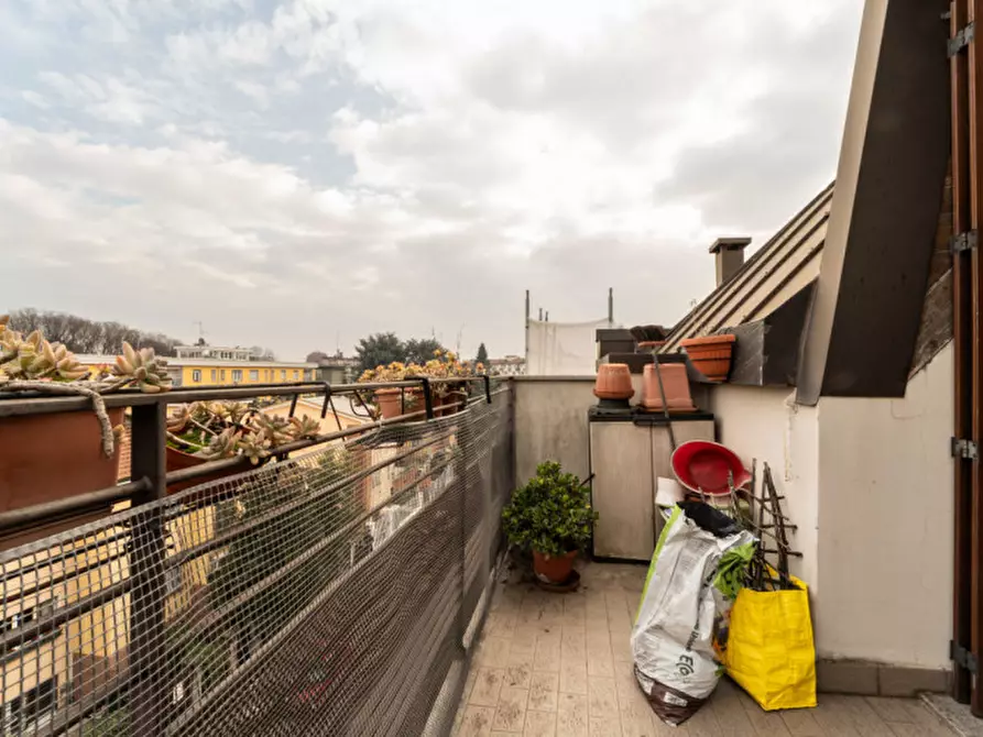 Immagine 13 di Appartamento in vendita  in Via Ermanno Barigozzi a Milano