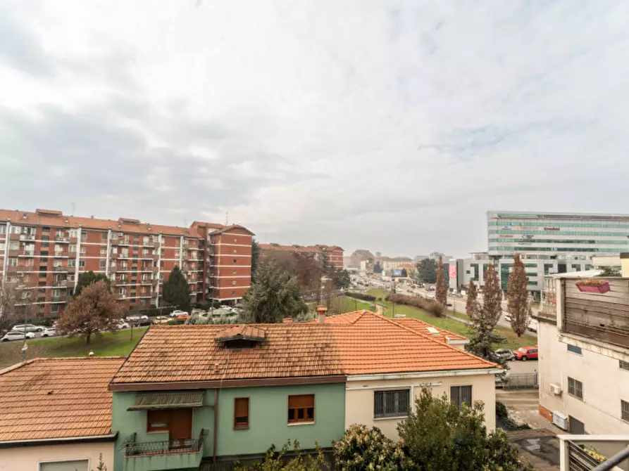 Immagine 19 di Appartamento in vendita  in Via Ermanno Barigozzi a Milano