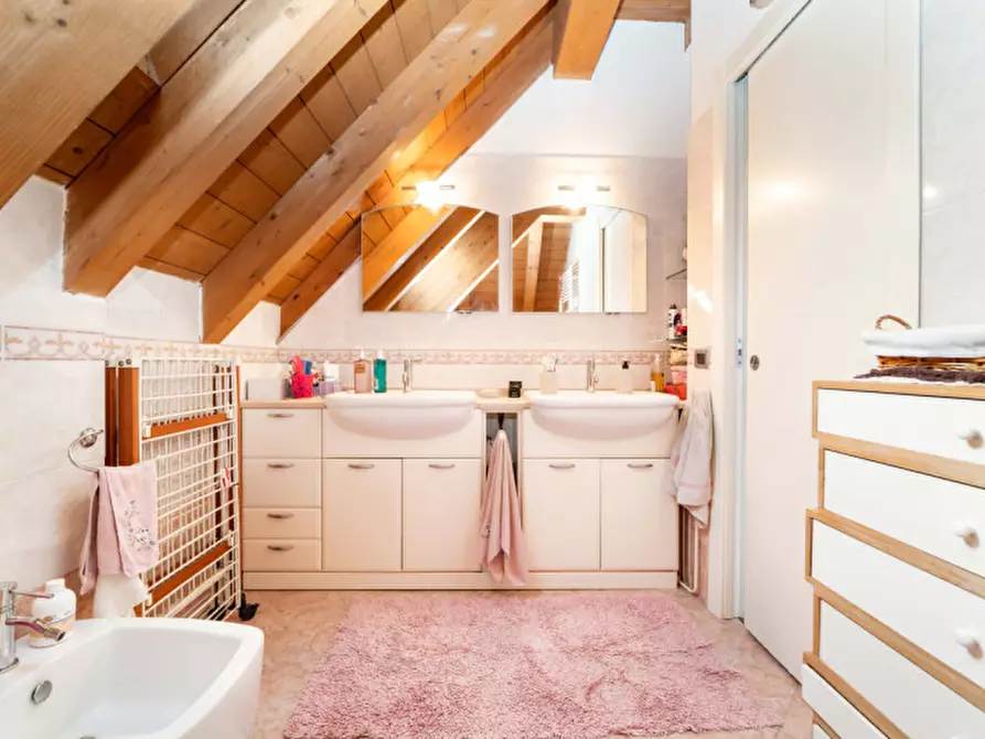 Immagine 25 di Appartamento in vendita  in Via Ermanno Barigozzi a Milano