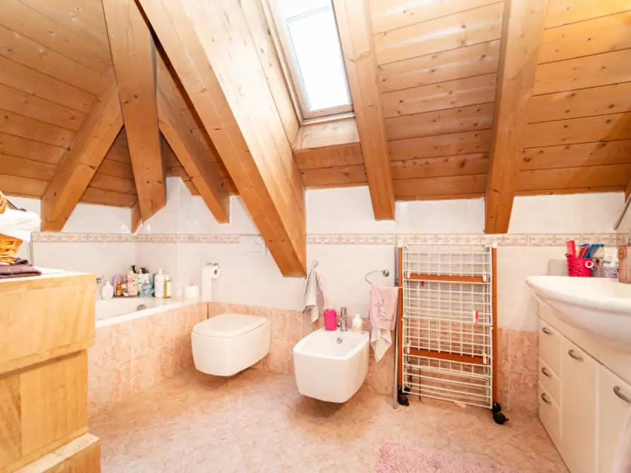 Immagine 27 di Appartamento in vendita  in Via Ermanno Barigozzi a Milano