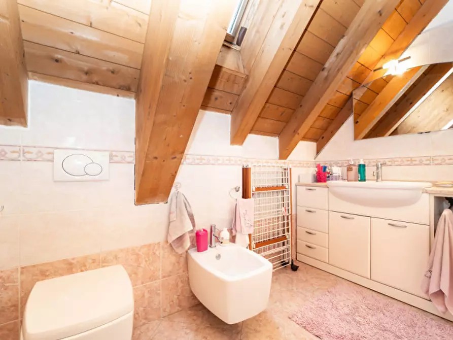 Immagine 28 di Appartamento in vendita  in Via Ermanno Barigozzi a Milano