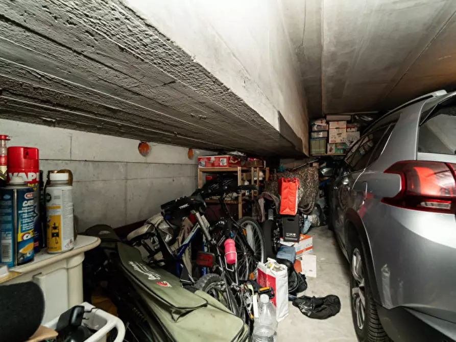 Immagine 39 di Appartamento in vendita  in Via Ermanno Barigozzi a Milano