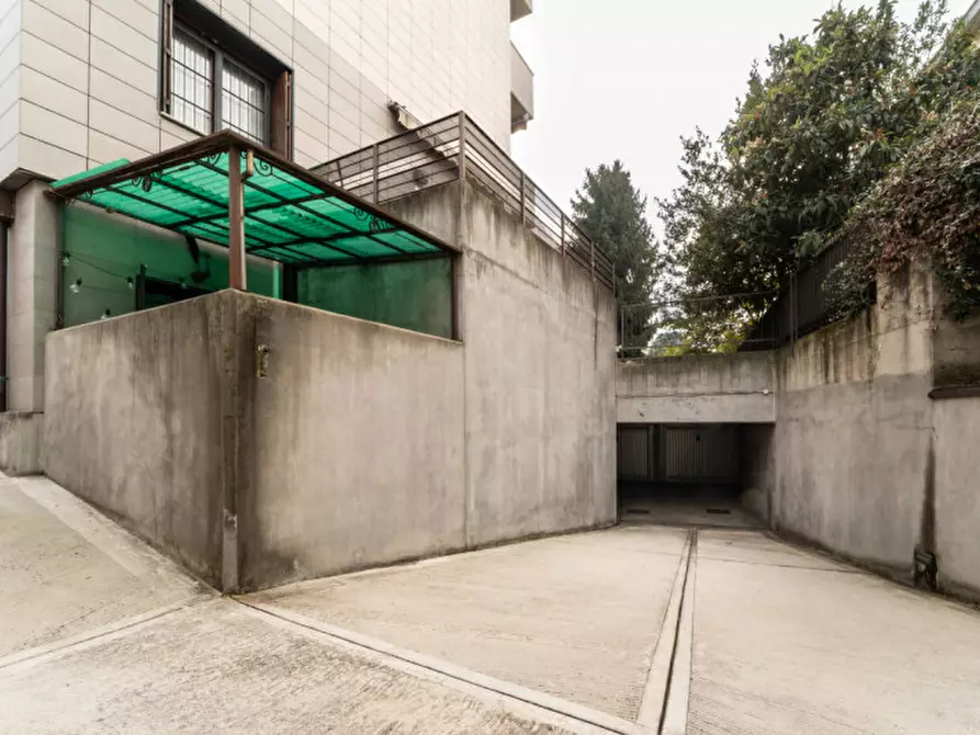 Immagine 41 di Appartamento in vendita  in Via Ermanno Barigozzi a Milano