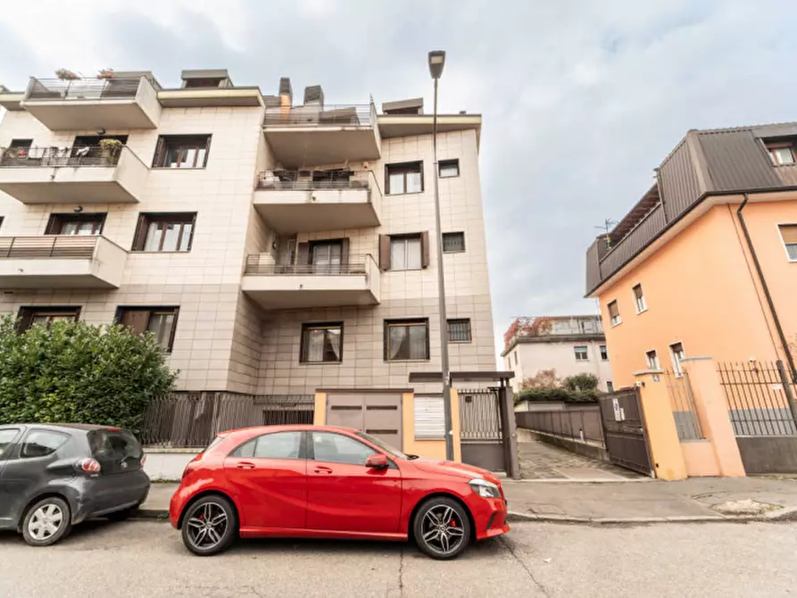 Immagine 46 di Appartamento in vendita  in Via Ermanno Barigozzi a Milano