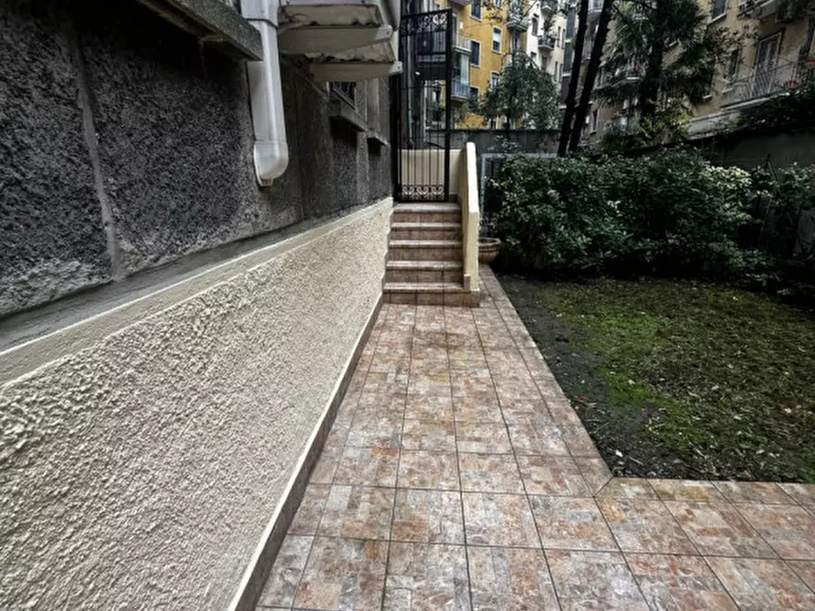 Immagine 13 di Appartamento in affitto  in Piazza Giuseppe Grandi 20 a Milano