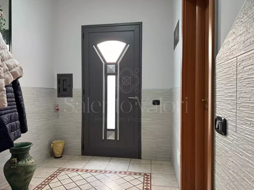 Immagine 3 di Casa indipendente in vendita  in Via XXIV Maggio 22 a Parabita