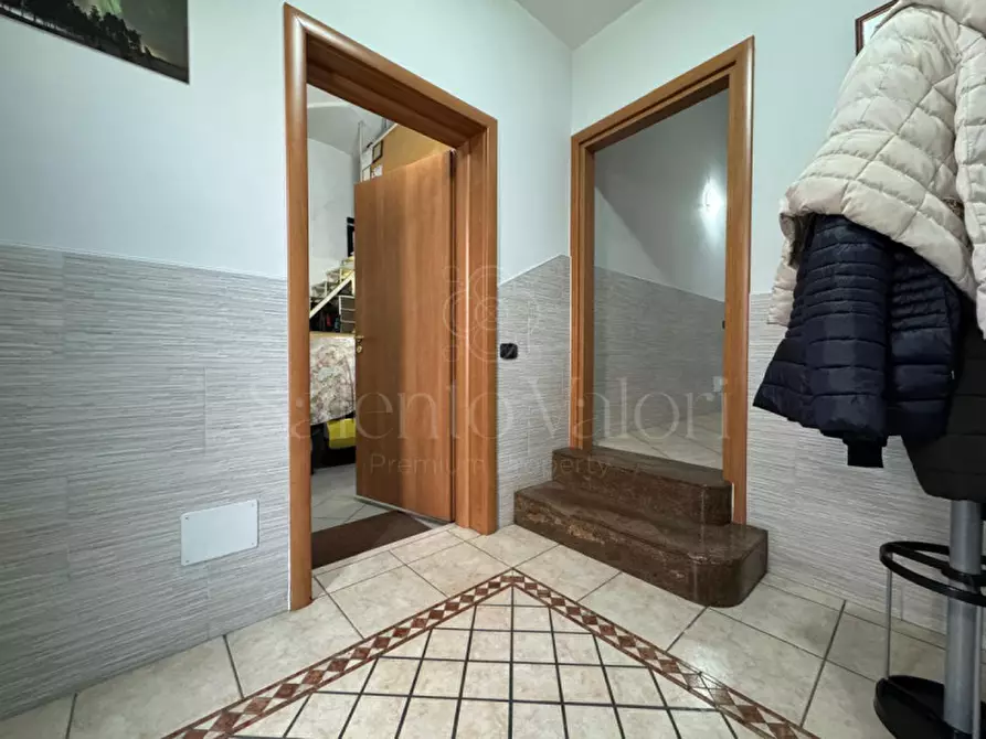 Immagine 7 di Casa indipendente in vendita  in Via XXIV Maggio 22 a Parabita