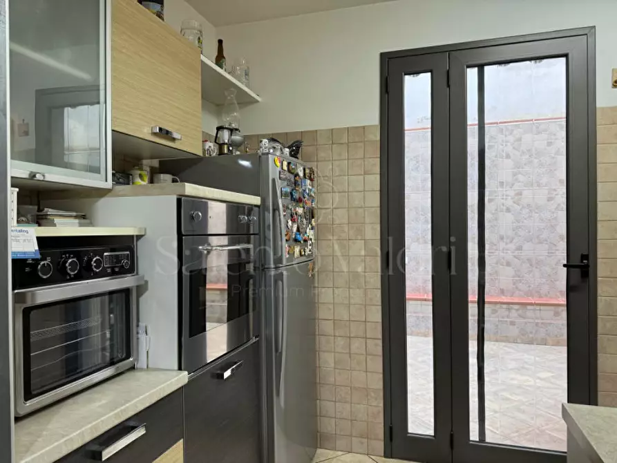 Immagine 17 di Casa indipendente in vendita  in Via XXIV Maggio 22 a Parabita