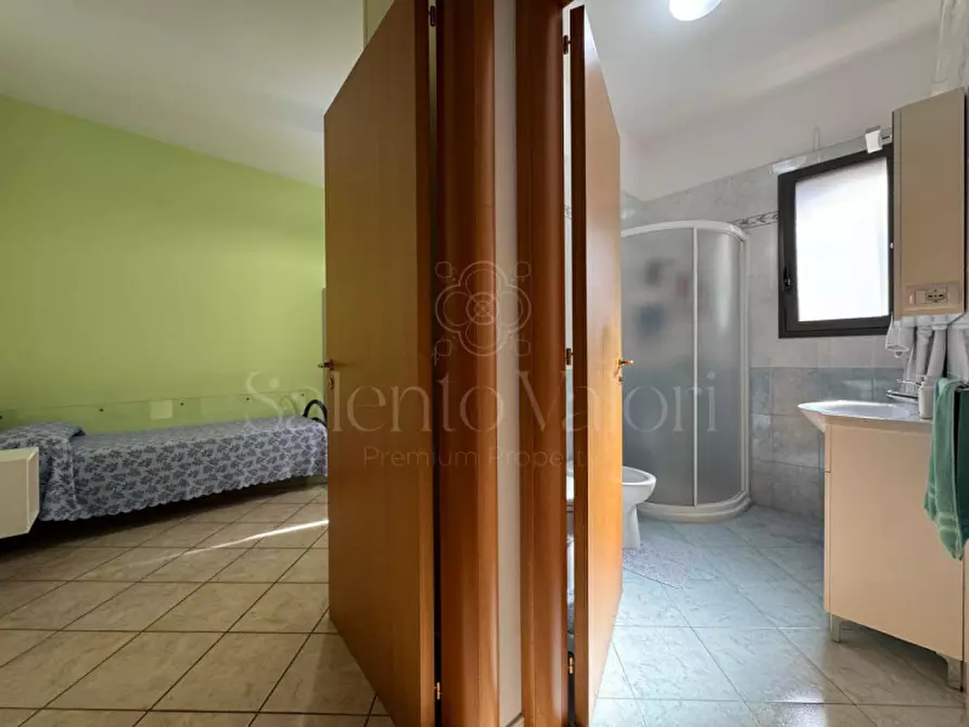 Immagine 42 di Casa indipendente in vendita  in Via XXIV Maggio 22 a Parabita