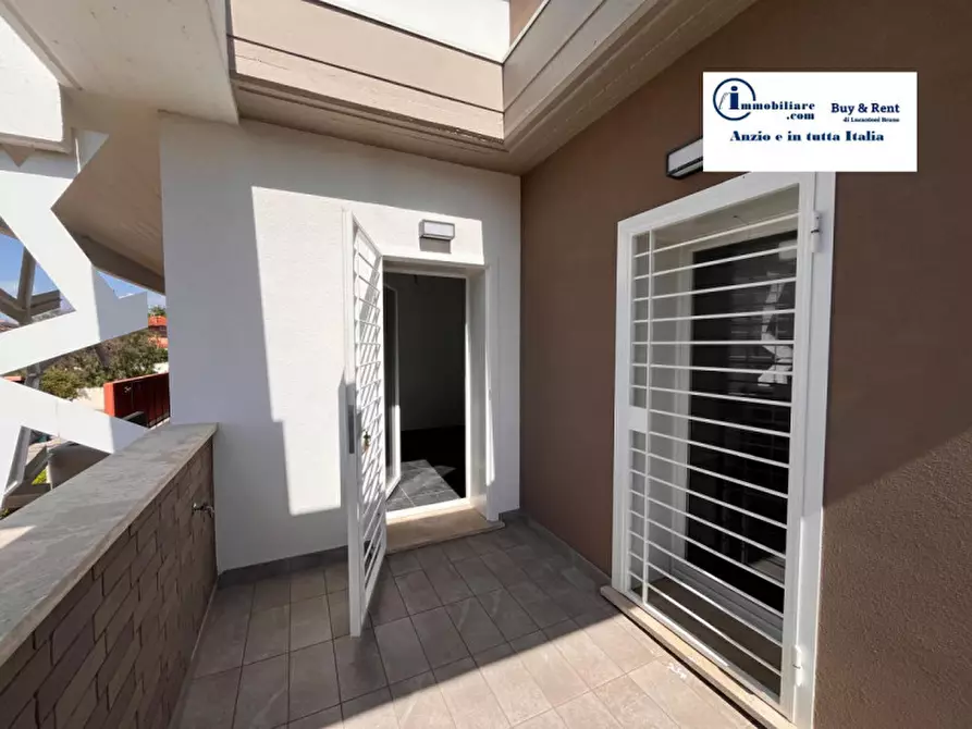 Immagine 22 di Casa bifamiliare in vendita  a Anzio