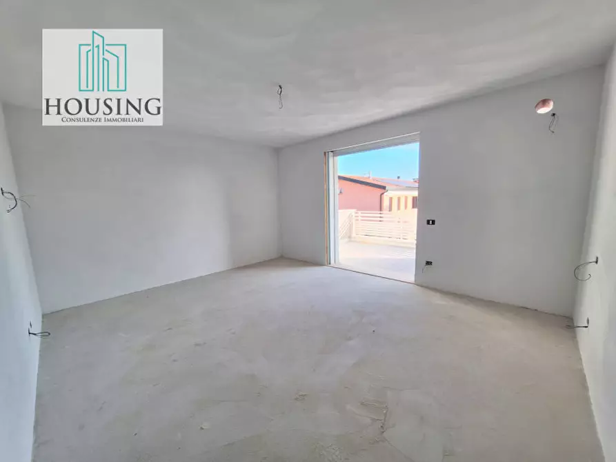 Immagine 20 di Casa indipendente in vendita  in Via Ruggero Leoncavallo a Abano Terme