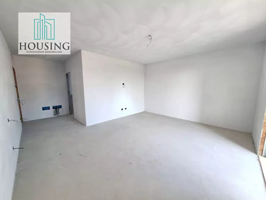 Immagine 21 di Casa indipendente in vendita  in Via Ruggero Leoncavallo a Abano Terme