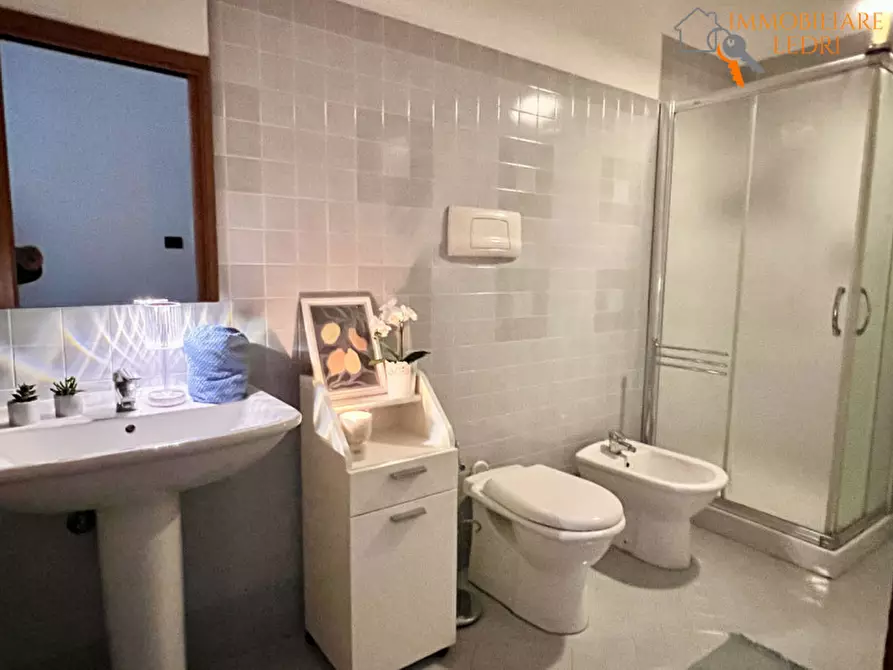 Immagine 12 di Appartamento in vendita  in via Bogon, 2 a Verona